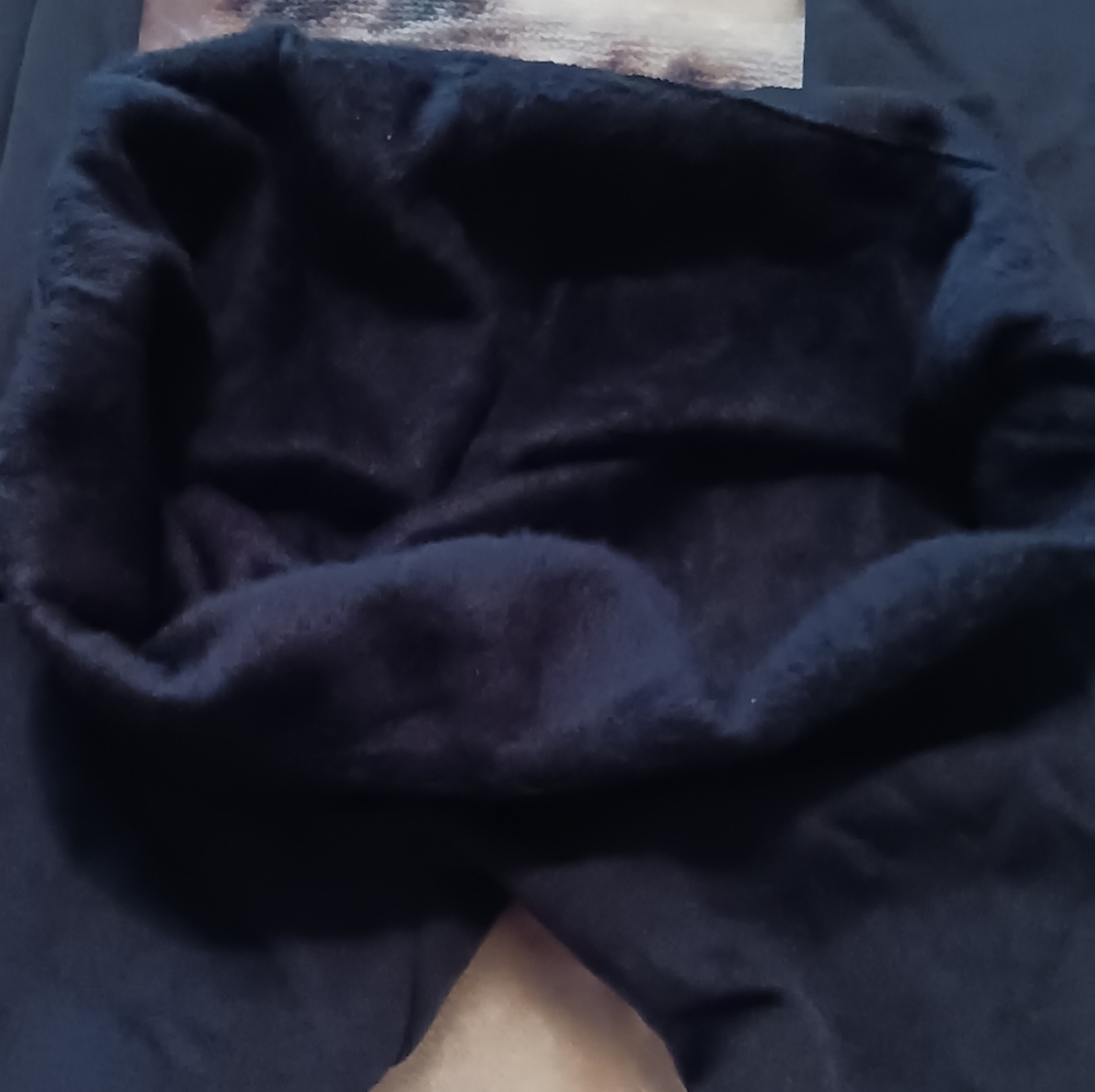 Boutique brand fleece lined leggings. Navy blue. NWOT - Picture 6 of 6